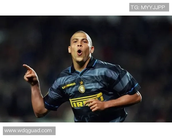 世界足球历史十大传奇球星排名谁才是永恒之王