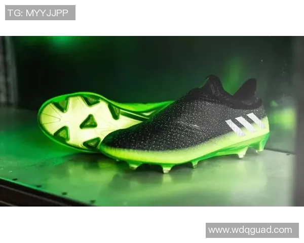 为何足球明星偏爱穿绿色球鞋背后的原因解析