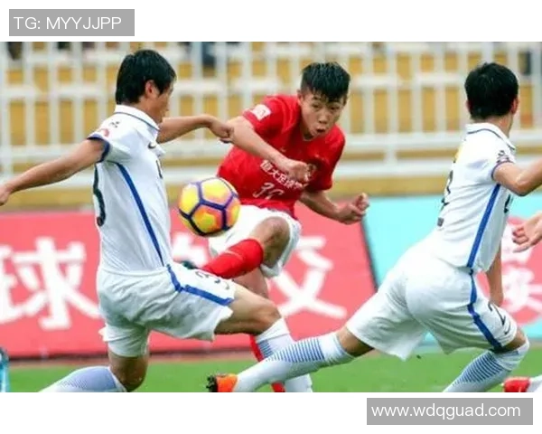 周震：从青训到国足核心的成长之路，见证中国足球新希望的崛起