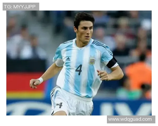 探寻阿根廷足球早期球星的辉煌历程与经典瞬间 探寻阿根廷足球早期球星的辉煌历程与经典瞬间